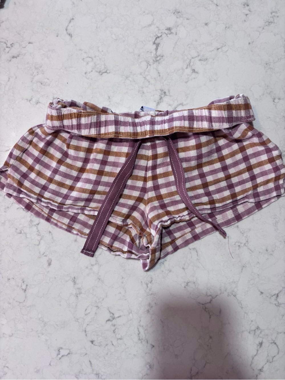 Y2K retired Old Navy Pink, Brown & White Plaid Women’s Shorts